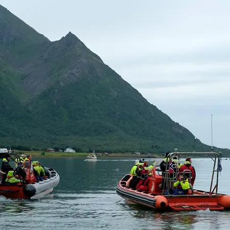 Med Fantastisk Utsikt Henningsvær